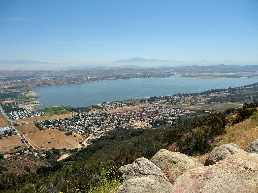 Dumpster Rental Lake Elsinore, CA