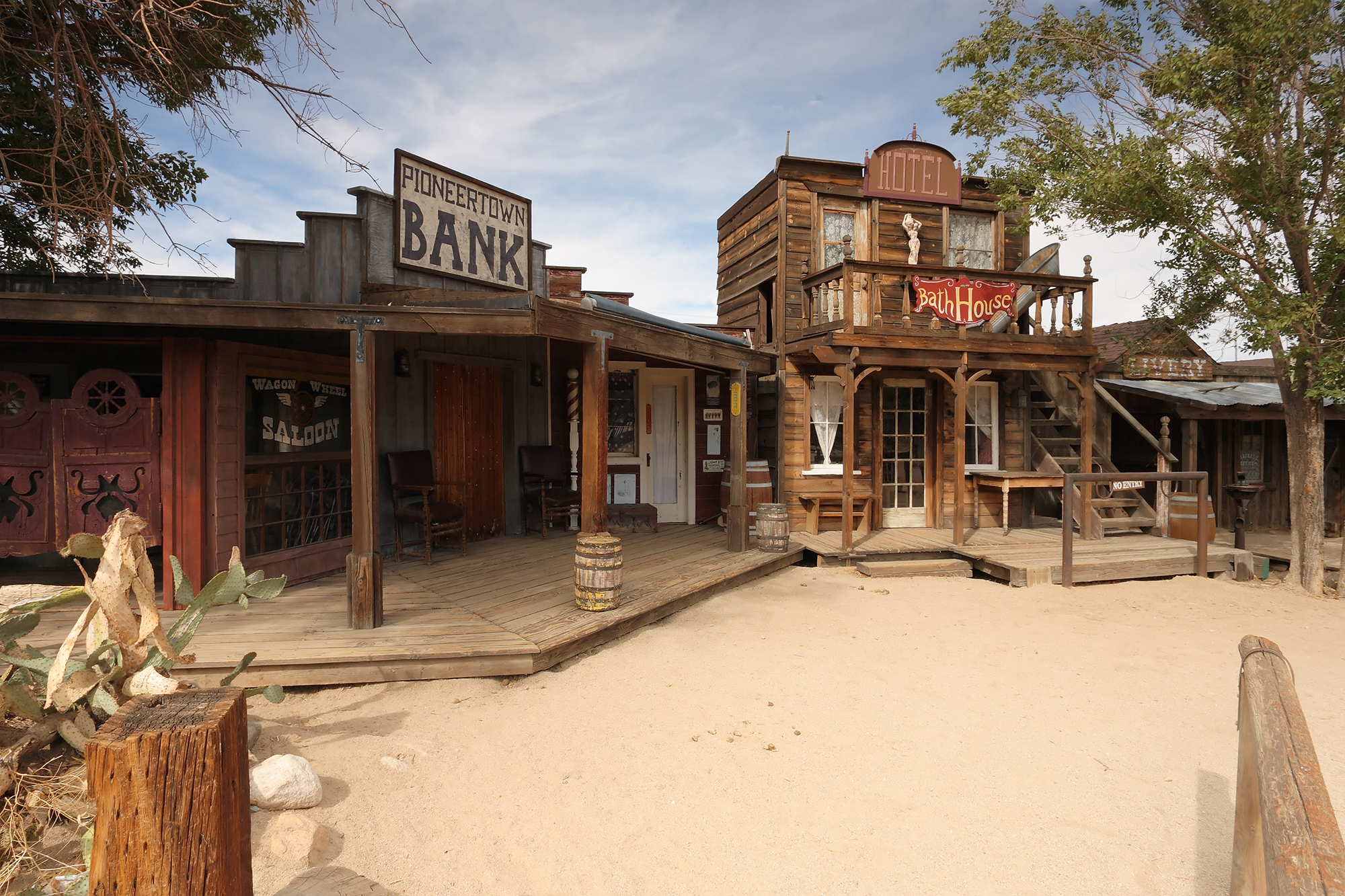 Dumpster Rental Pioneertown, CA
